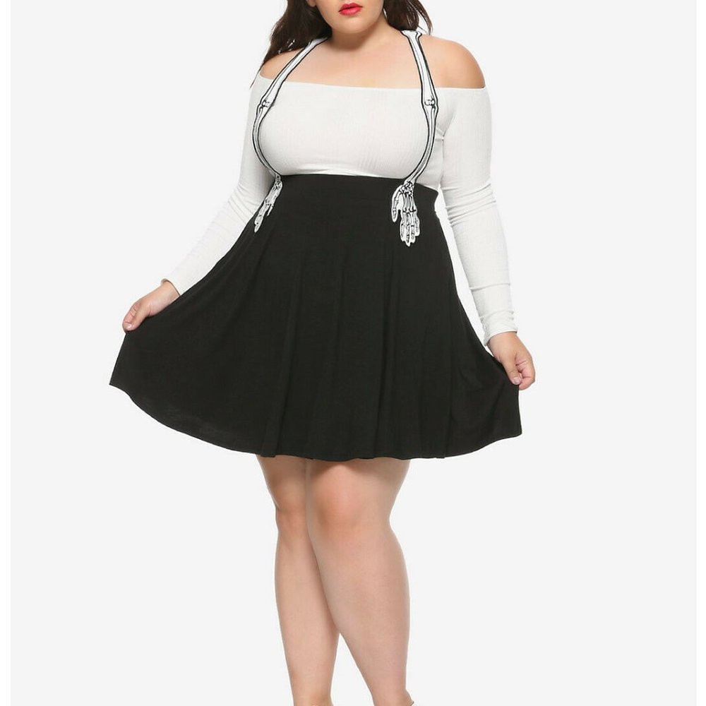 Hot Topic Skeleton Hand Suspender Skirt 24-26 Plus